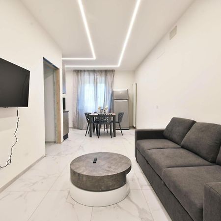 Appartamento Delfino Rimini Esterno foto